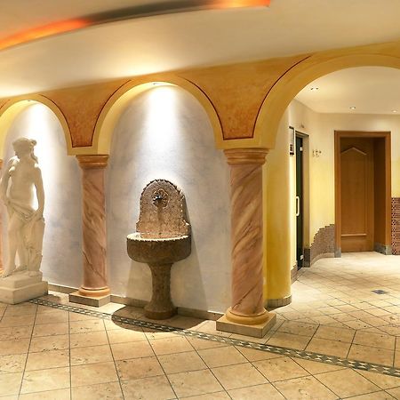 Hotel Maria Theresia 실란드로 외부 사진