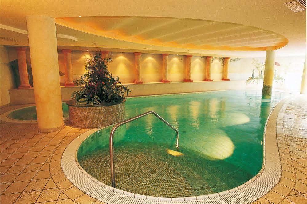 Hotel Maria Theresia 실란드로 외부 사진